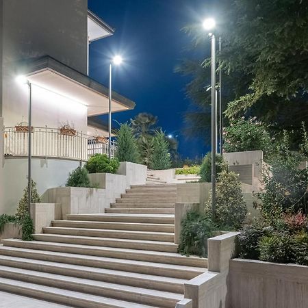 Mirabella Hotel Mirabella Eclano ภายนอก รูปภาพ